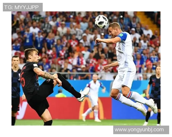 足球明星生死由命究竟是谁的命运在球场上起伏不定